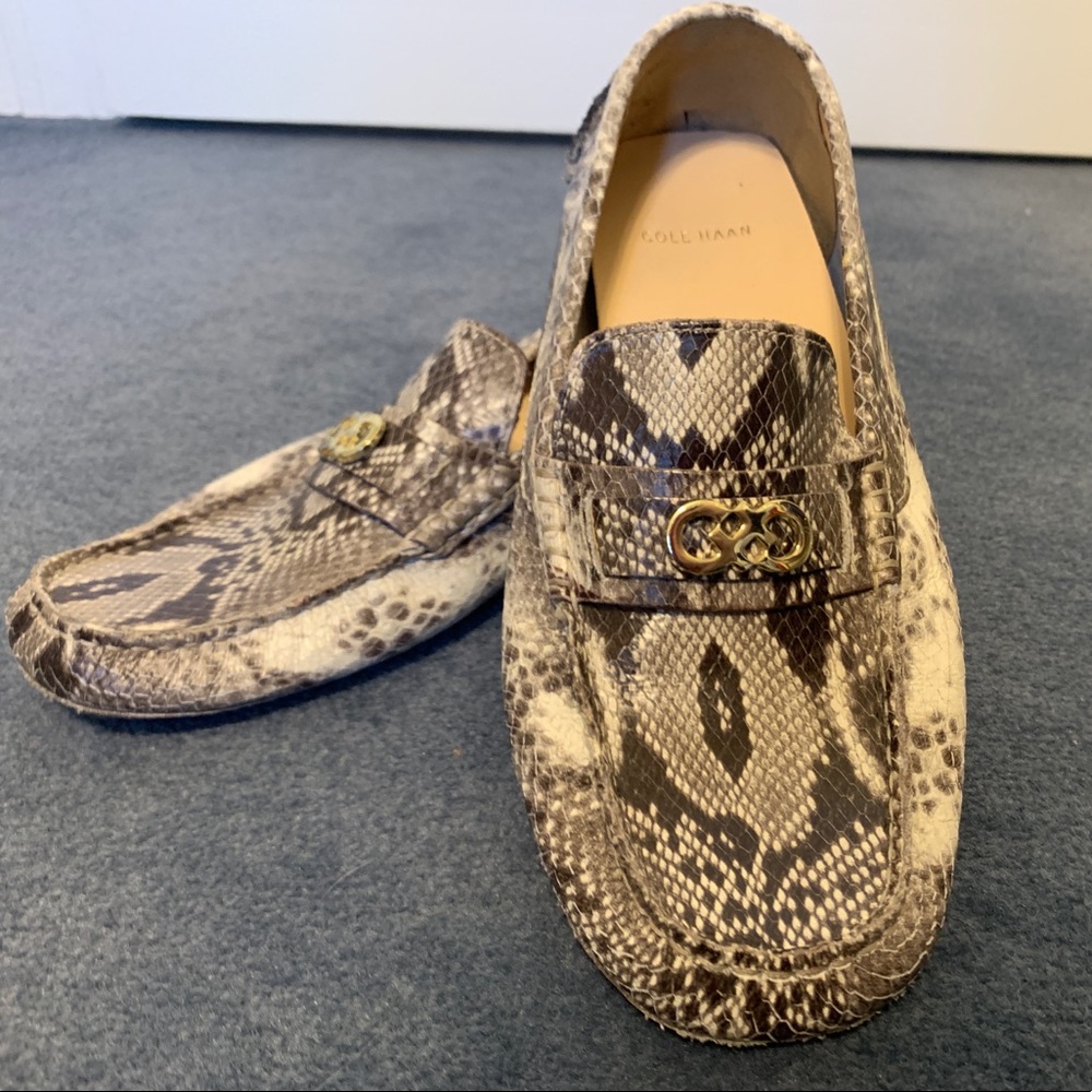 Cole Haan croc pattern loafers, never worn!